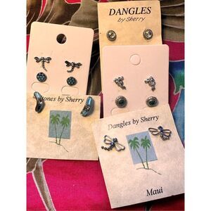 150A ONE .925 Sterling Silver Swarovski Dragonfly Dragon Turquoise Stud Earrings